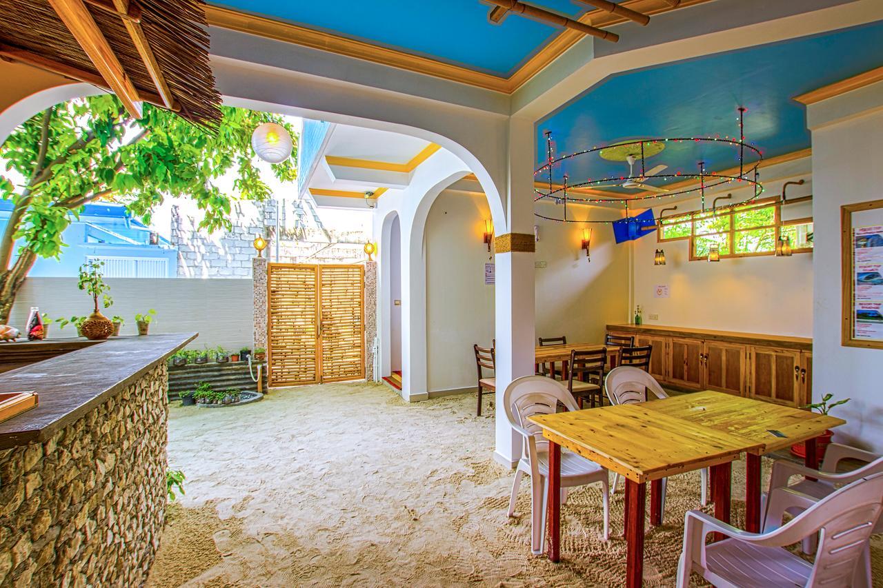 Select Village Maafushi Kültér fotó